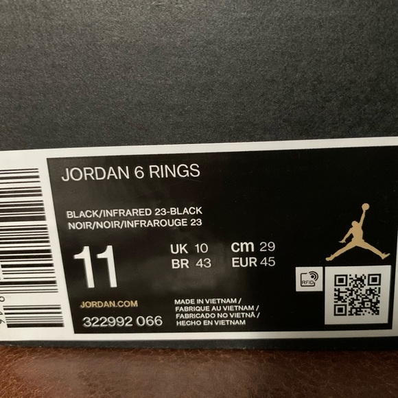Mens 6 rings Jordan, mens size 11 - Picture 3 of 8